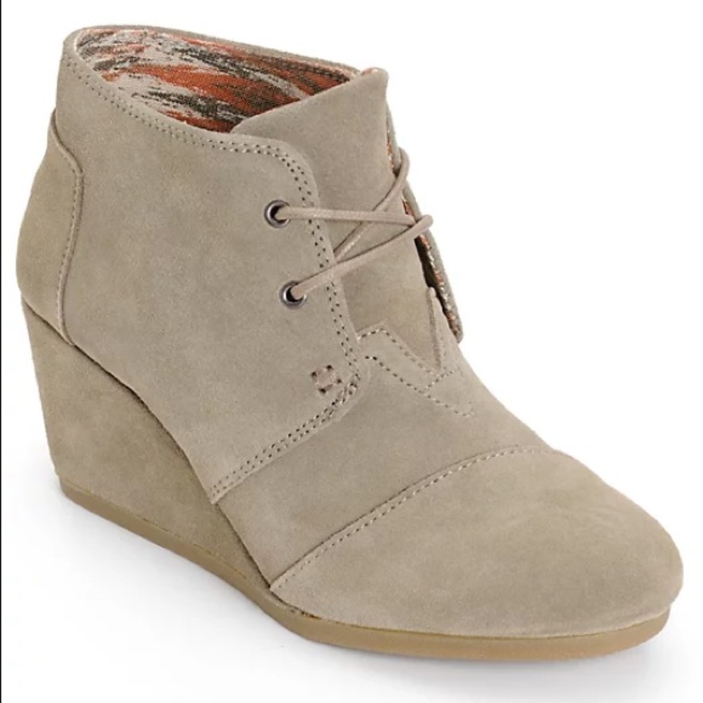Toms Desert Taupe Suede Booties